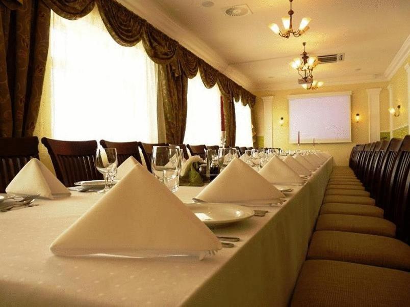 Zajazd Sokol Hotel Nienadówka Buitenkant foto